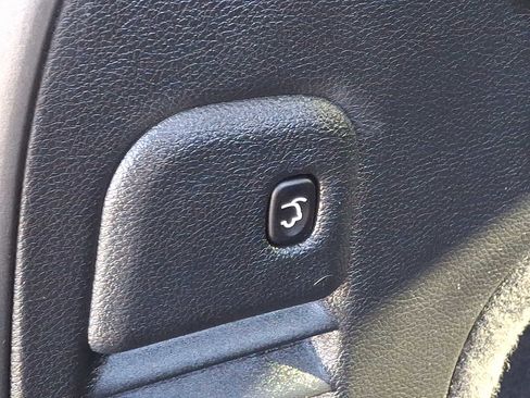 Used 2021 Jeep Grand Cherokee Limited w/ Sun & Sound Group image 29