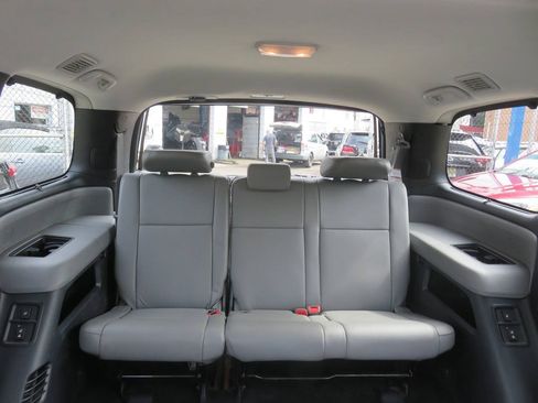 Used 2015 Toyota Sequoia Limited AWD/4WD image 27