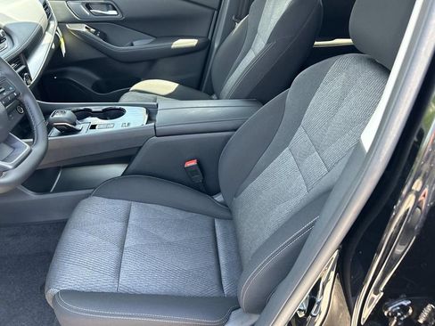 New 2026 Nissan Rogue SV FWD image 15