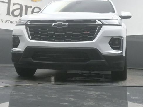 Used 2023 Chevrolet Traverse RS w/ LPO, Floor Liner Package AWD/4WD image 57