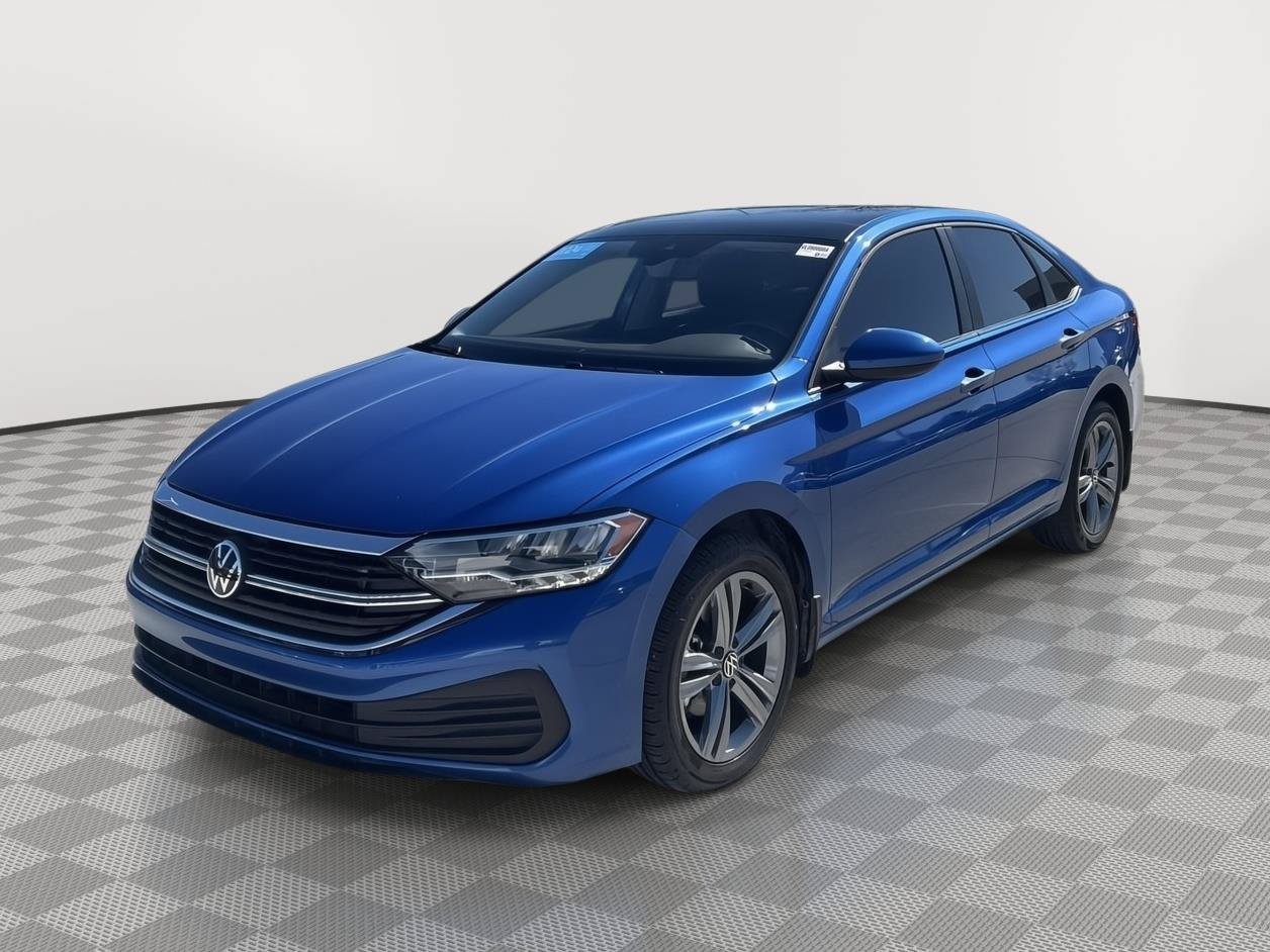 Used 2024 Volkswagen Jetta SE w/ Panoramic Sunroof Package FWD image 18