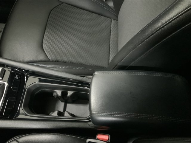 Used 2025 Jeep Compass Latitude w/ Altitude Special Edition AWD/4WD image 37