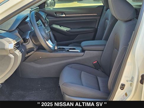 New 2025 Nissan Altima 2.5 SV image 11