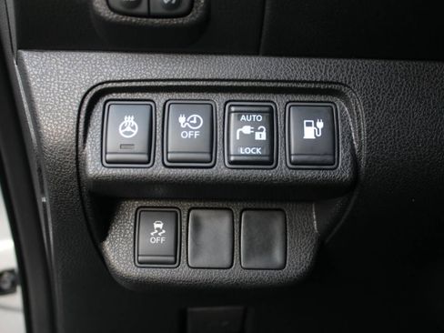 Used 2014 Nissan Leaf S w/ Charge Package image 35