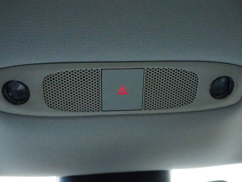 Used 2018 Tesla Model 3 Mid Range image 30