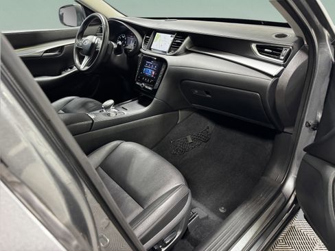 Used 2020 INFINITI QX50 Luxe w/ Navigation Package FWD image 26