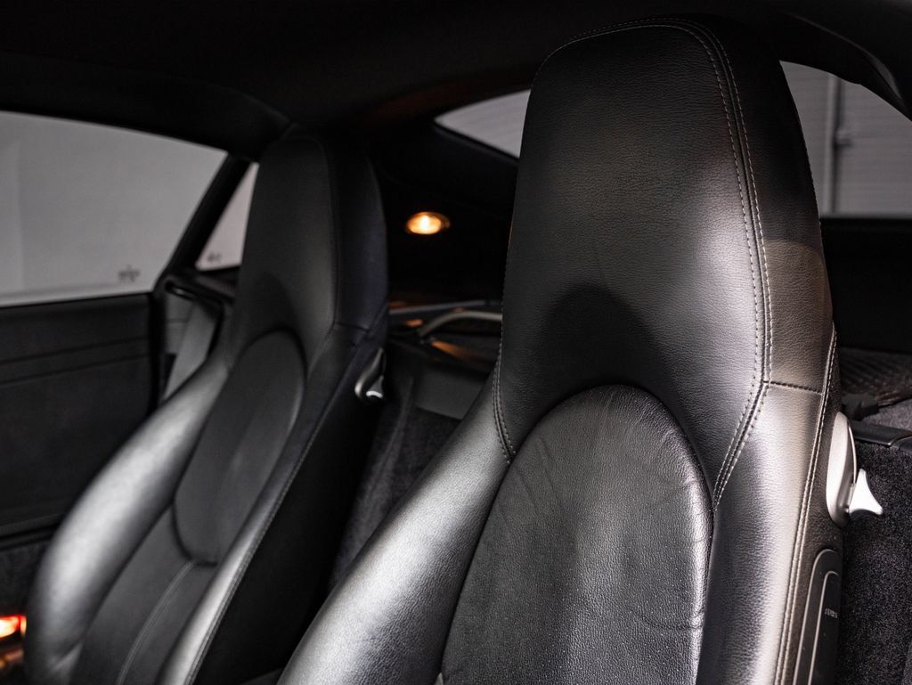 Used 2006 Porsche Cayman S RWD image 21