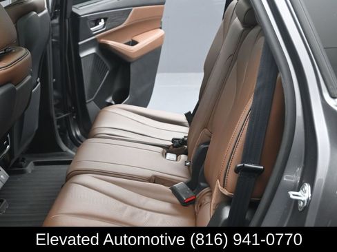 Used 2023 Acura MDX SH-AWD w/ Advance Package image 22