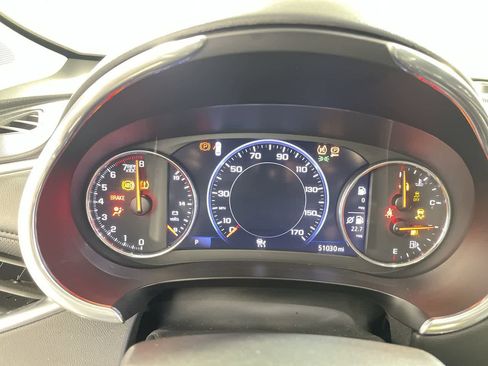 Used 2020 Chevrolet Malibu Premier image 17