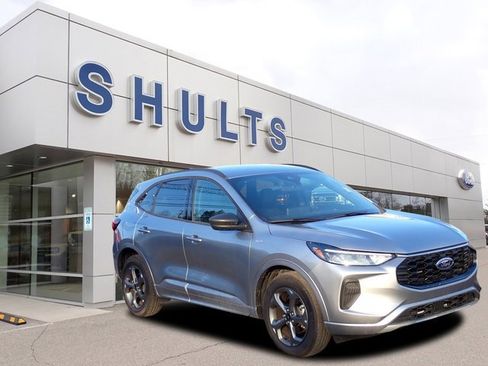 Certified 2024 Ford Escape ST-Line w/ Tech Pack #1 image 3