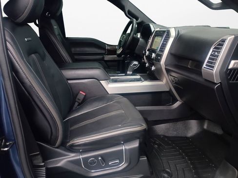 Used 2016 Ford F150 Platinum w/ Equipment Group 701A Luxury AWD/4WD image 24