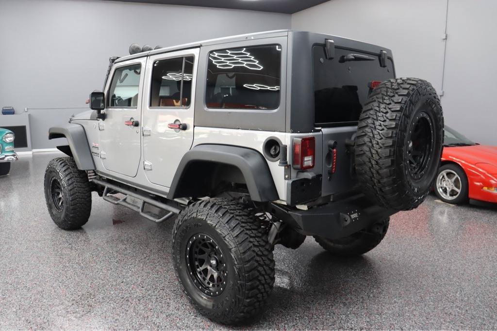 Used 2014 Jeep Wrangler Unlimited Sport w/ Quick Order Package 24S AWD/4WD image 3