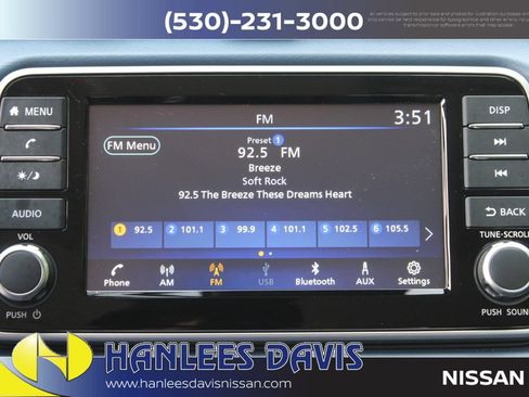 Used 2025 Nissan Versa SV w/ Trunk Package FWD image 22