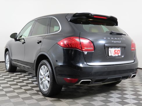 Used 2012 Porsche Cayenne S image 41