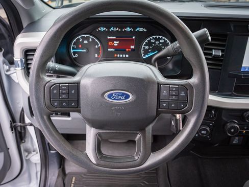 Used 2023 Ford F250 XLT w/ FX4 Off-Road Package AWD/4WD image 16