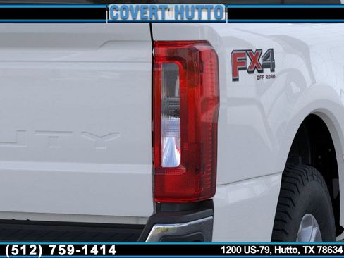 New 2026 Ford F250 XLT w/ FX4 Off-Road Package image 21