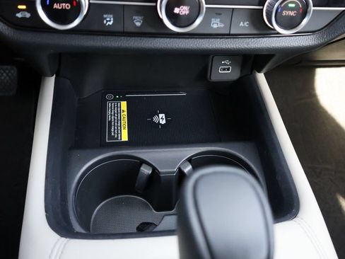 Certified 2023 Honda HR-V EX-L image 24