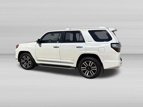 Used 2019 Toyota 4Runner Limited AWD/4WD image 8