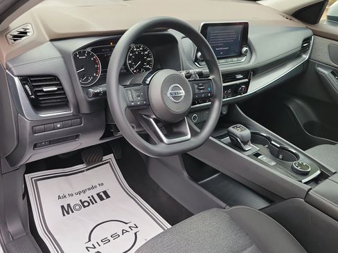 Certified 2021 Nissan Rogue SV AWD/4WD image 19