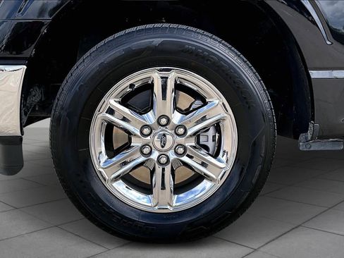 Used 2025 Ford F150 XLT w/ Equipment Group 301A Standard image 11