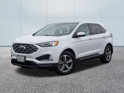 Certified 2022 Ford Edge SEL w/ Convenience Package