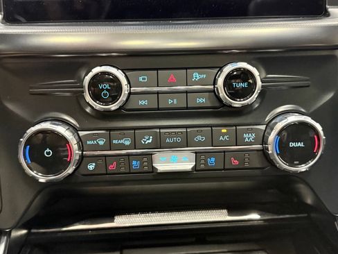 Used 2025 Ford F150 Raptor AWD/4WD image 29