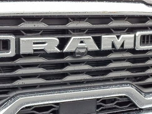 New 2026 RAM 2500 Tradesman AWD/4WD image 12