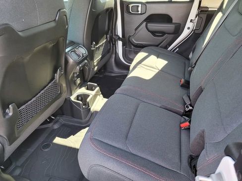 New 2026 Jeep Wrangler Unlimited Rubicon image 16