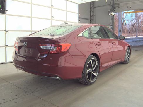 Used 2022 Honda Accord Sport image 7