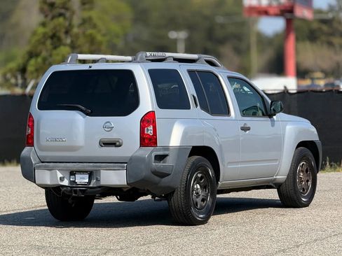 Used 2010 Nissan Xterra X image 9