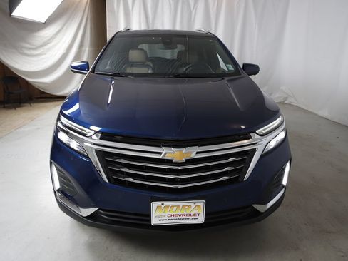 Used 2022 Chevrolet Equinox Premier AWD/4WD image 5