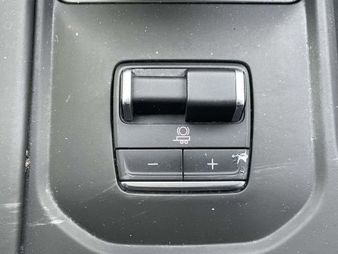 Certified 2022 GMC Sierra 1500 AT4X image 25