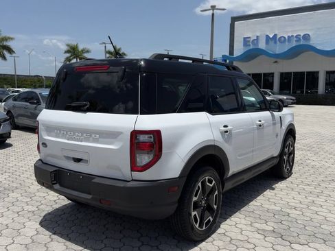 Used 2023 Ford Bronco Sport Outer Banks w/ Tech Package AWD/4WD image 12