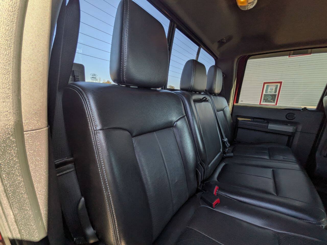 Used 2012 Ford F350 Lariat w/ Lariat Ultimate Pkg AWD/4WD image 28