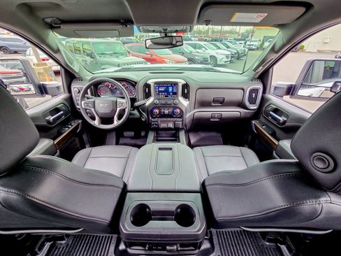 Used 2022 Chevrolet Silverado 3500 LT w/ All Star Edition image 2