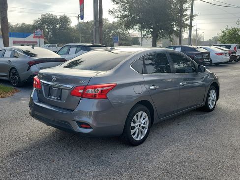 Used 2019 Nissan Sentra SV image 6