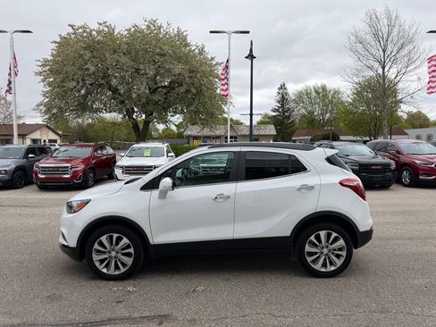 Used 2019 Buick Encore Preferred AWD/4WD image 8