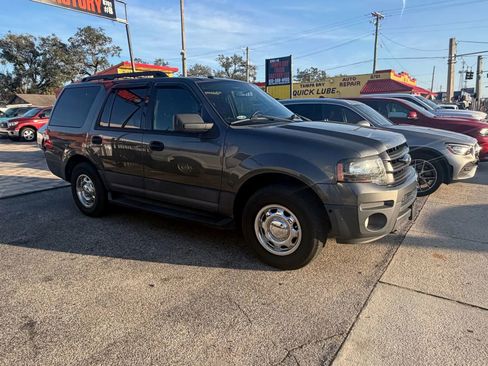 Used 2016 Ford Expedition XL image 4