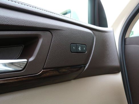 Used 2015 GMC Acadia Denali AWD/4WD image 23