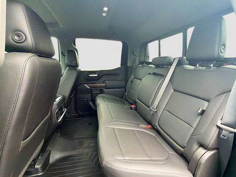 Used 2019 GMC Sierra 1500 SLT w/ SLT Premium Package AWD/4WD image 14