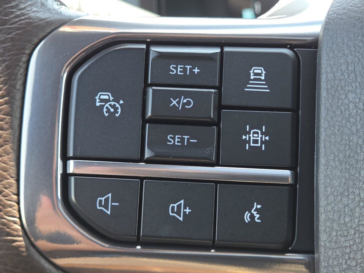 Used 2025 Ford F150 King Ranch w/ FX4 Off-Road Package AWD/4WD image 34