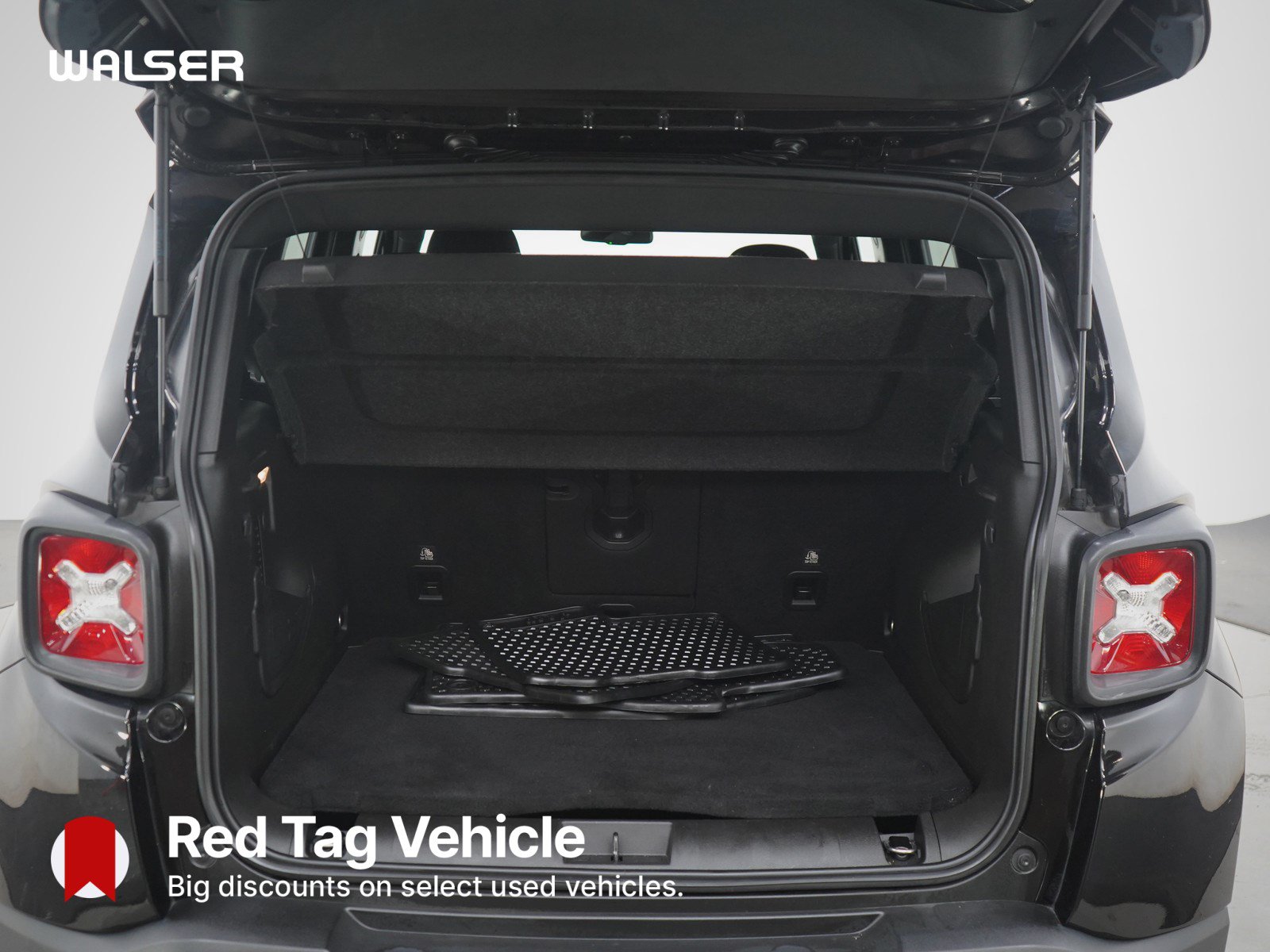 Used 2021 Jeep Renegade Latitude AWD/4WD image 16