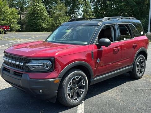 New 2026 Ford Bronco Sport Outer Banks w/ Outer Banks Tech Package+ AWD/4WD image 3