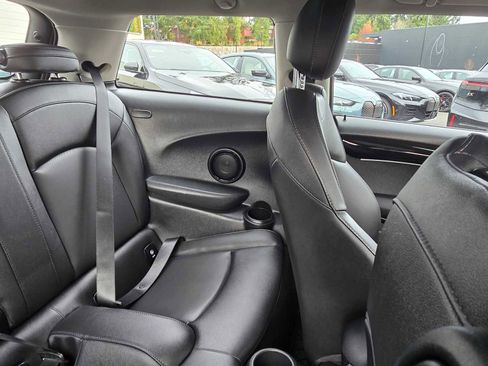 Used 2023 MINI Cooper S image 13