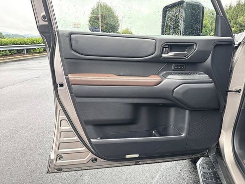 Certified 2025 Toyota Land Cruiser w/ Premium Package AWD/4WD image 9