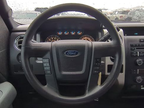 Used 2014 Ford F150 XLT w/ Trailer Tow Package image 24