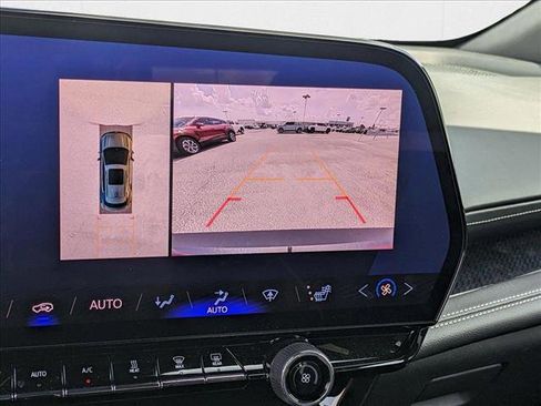 New 2025 Chevrolet Blazer EV LT image 13