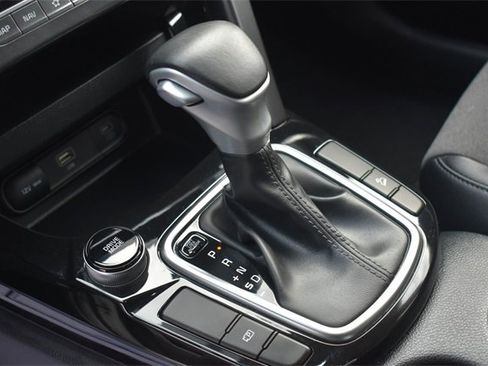 Certified 2025 Kia Seltos S image 20