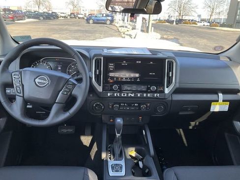 New 2026 Nissan Frontier SV w/ SV Convenience Package image 12
