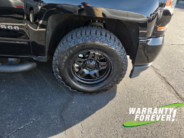 Used 2017 Chevrolet Silverado 1500 LT w/ All Star Edition AWD/4WD image 19
